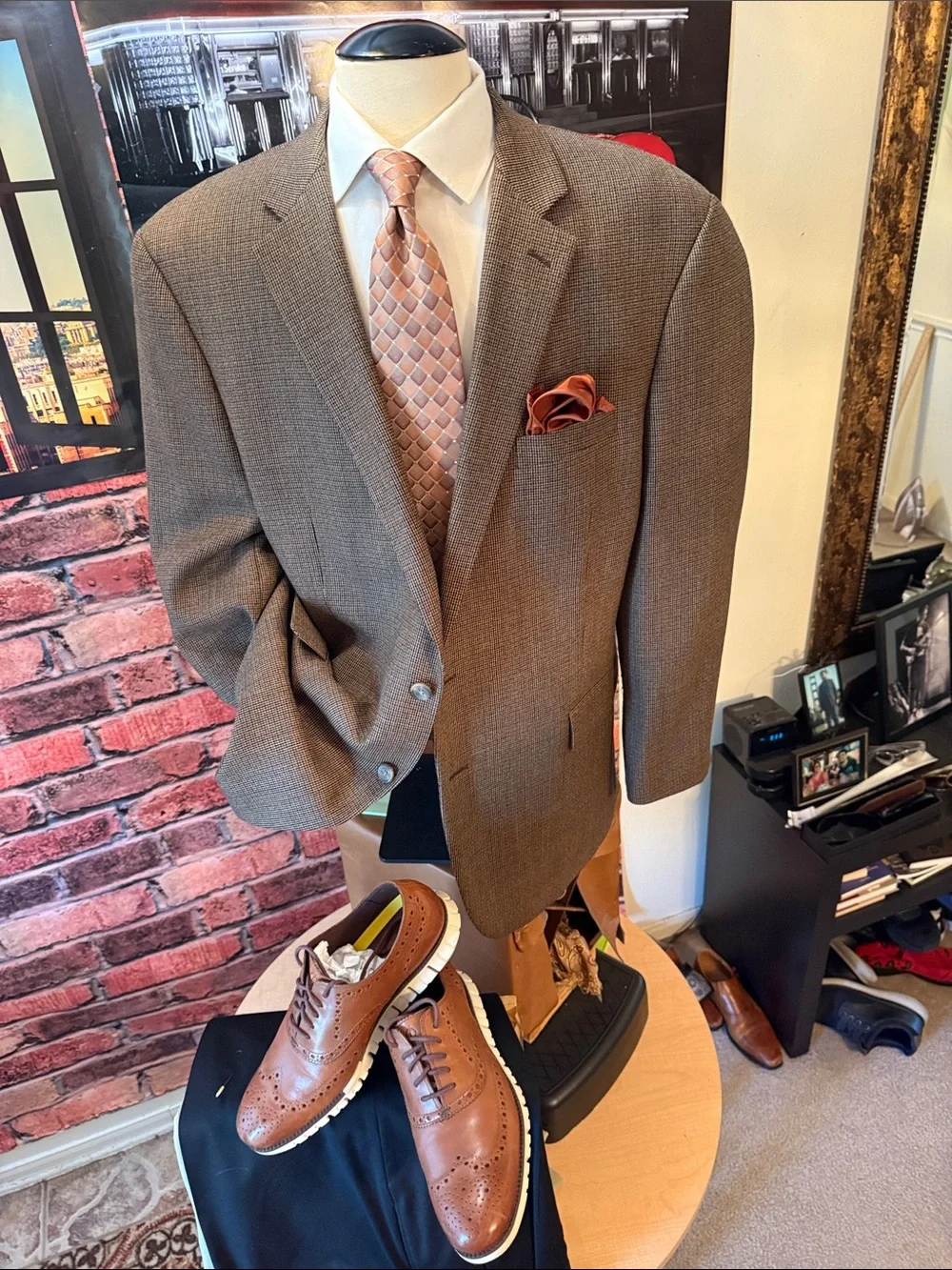 Chaps Brown Houndstooth Sport Coat with Brown Satin Lining